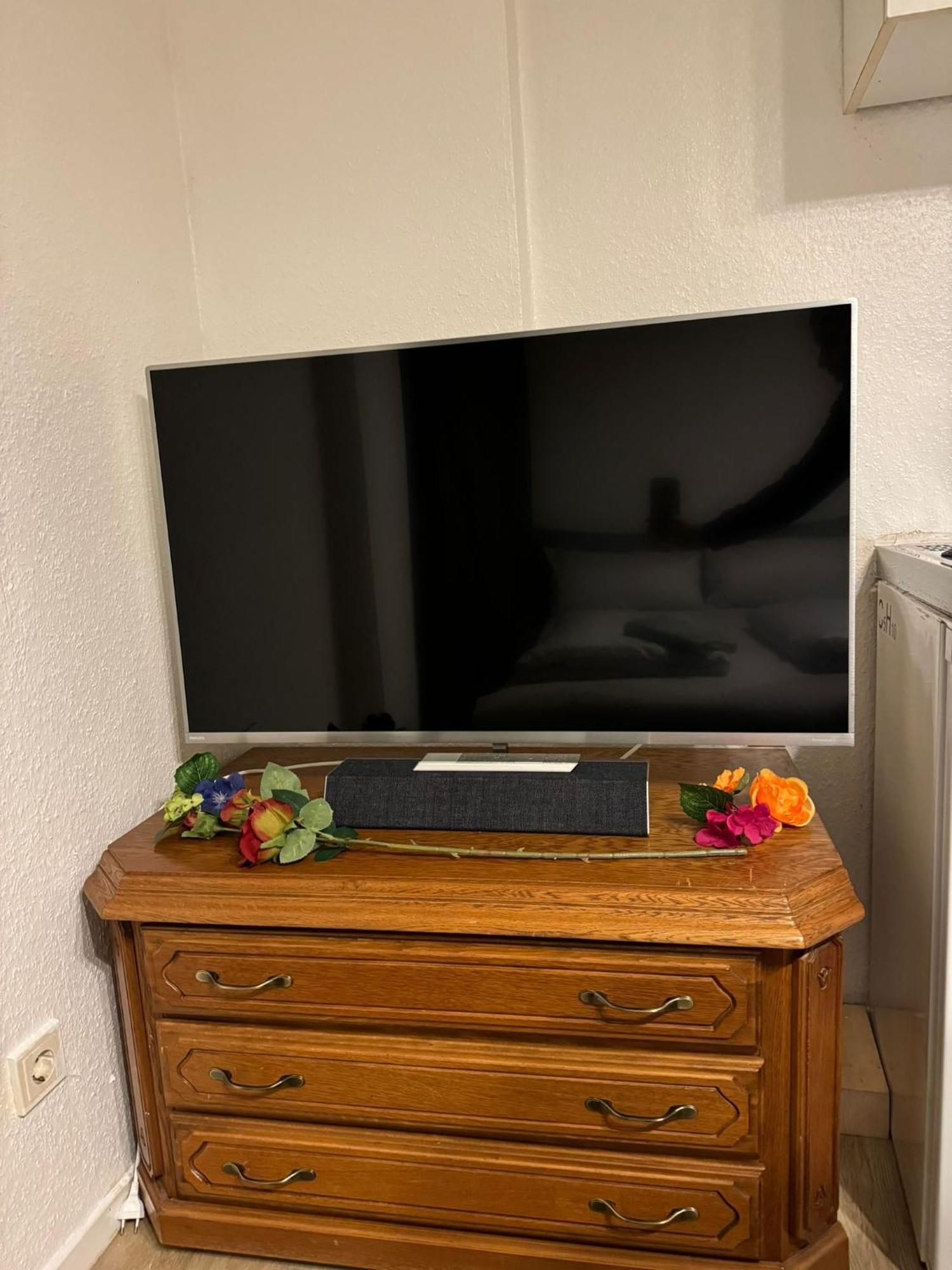 Moebliertes Zimmer Mit Tv, Internet & Kompletter Ausstattung In Bonn-Mehlem מראה חיצוני תמונה